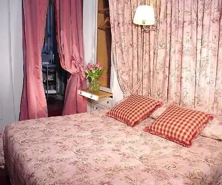 Casa Heberart Capo Le Rome